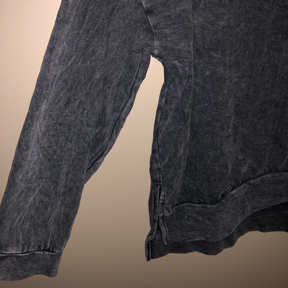Gray Oversized Pullover - image 8